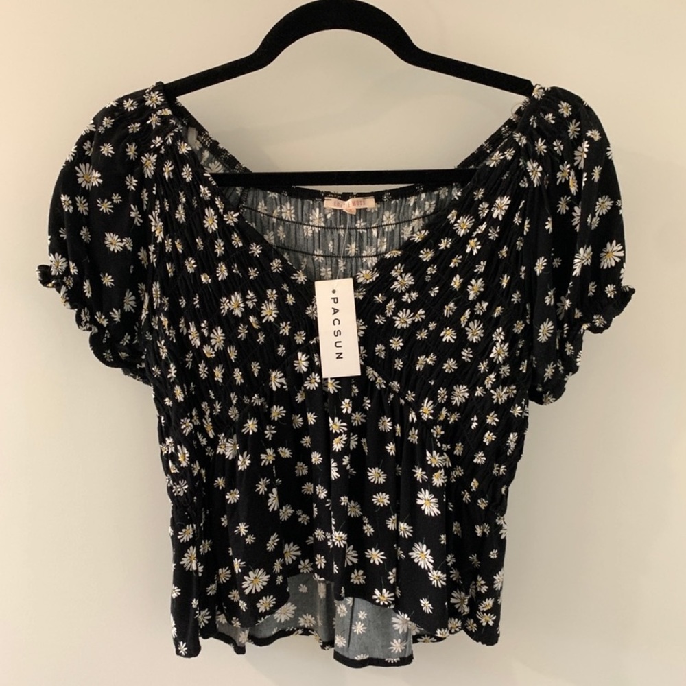 PacSun Black Crop Top with Sunflowers Size S/M